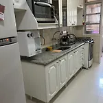 Apartamento De Tres Quartos Ate Seis Pessoas So Consigo Responder Pergunta Apos O Pagamento Antes Do Pagamento Eu Nao Tenho Acesso Para Responder
